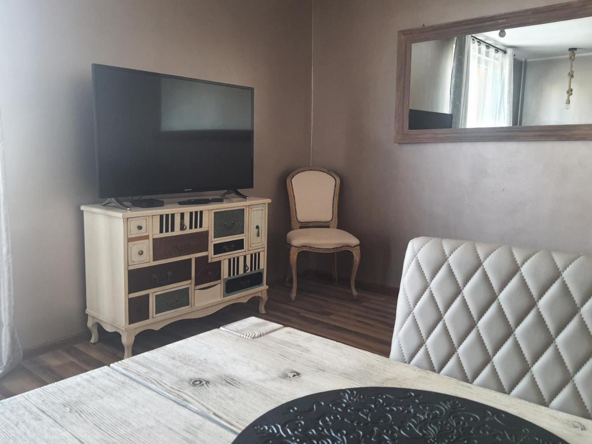 Apartament Nad Fontanna Apartment Malbork Bagian luar foto